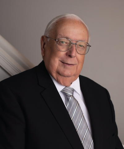 Charlie Ruyle : Funeral Service Associate